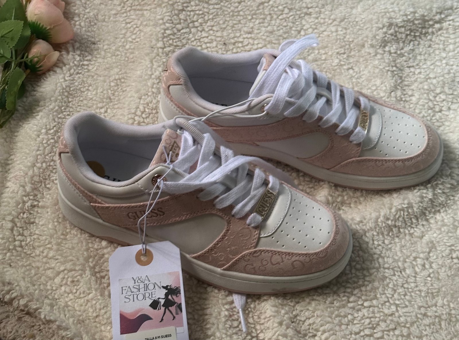 Tenis Guess para dama