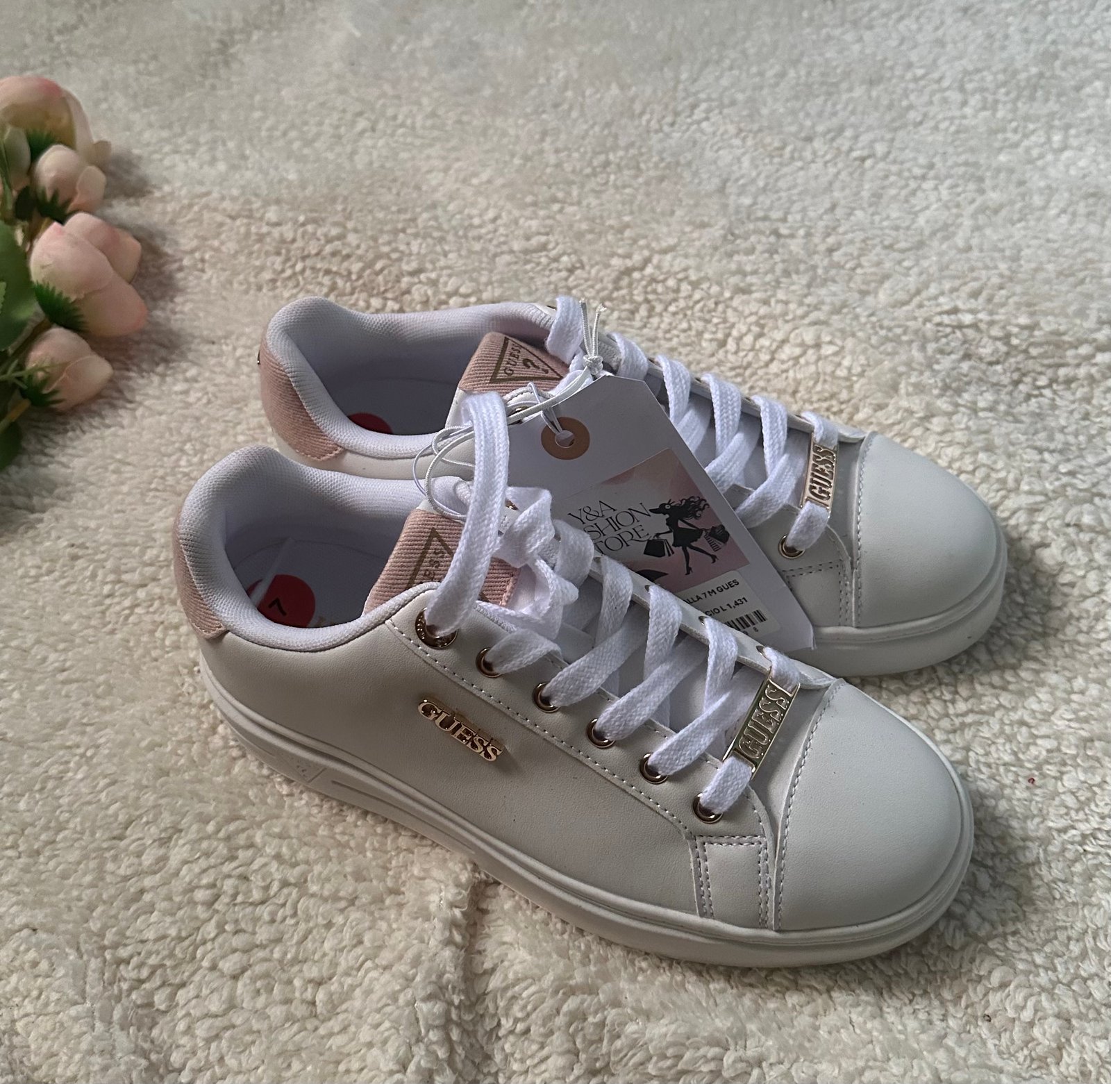 Tenis Guess para dama