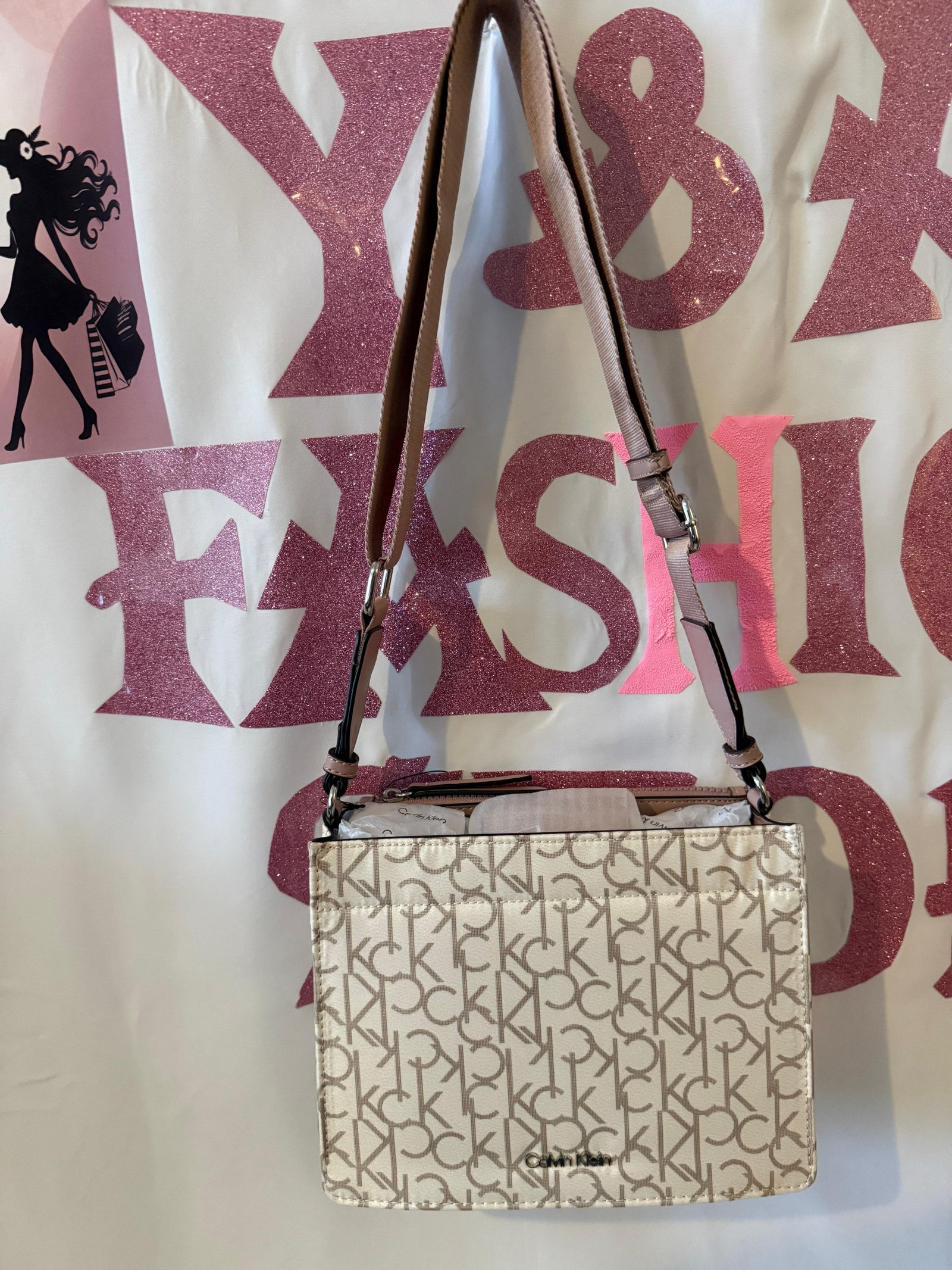 Cartera Calvin Klein